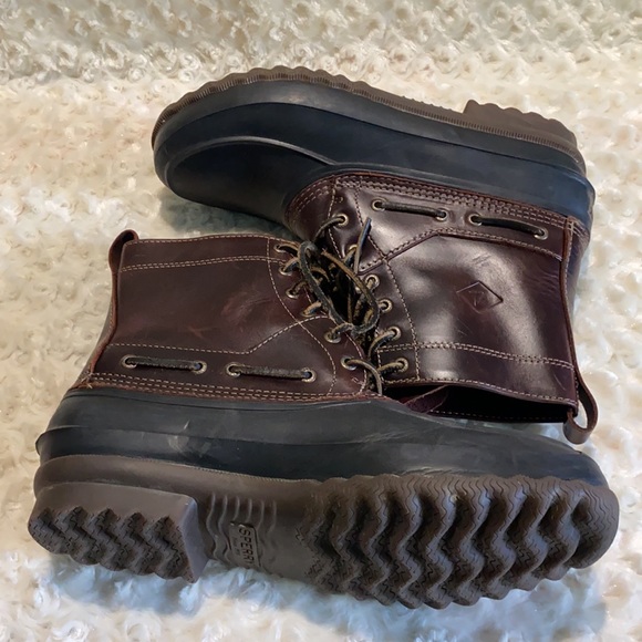 Sperry boots main image 5